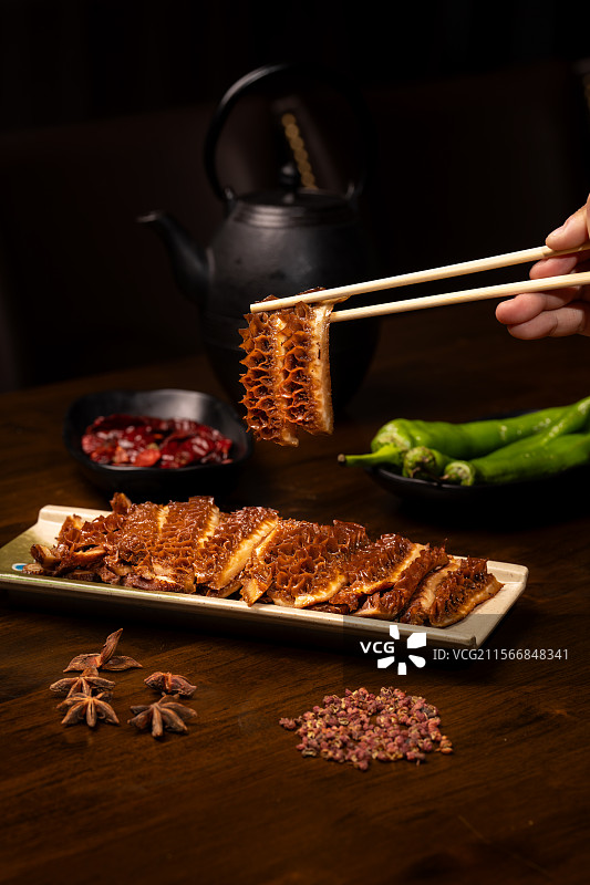 菜品海报摄影：隆江猪脚饭、黄焖鸡、番茄炖牛腩及其他图片素材