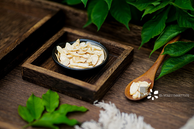 中式中医草药人参西洋参花旗参泡茶养生保健品图片素材