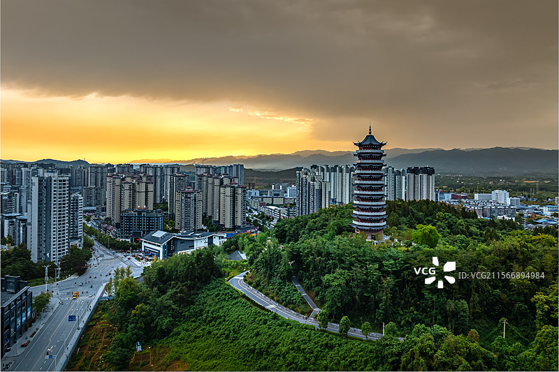航拍渠县图片素材