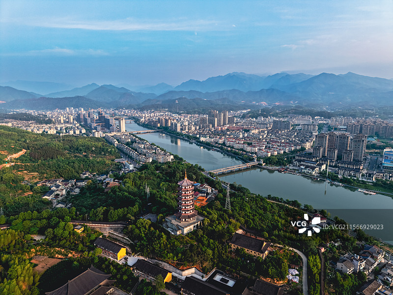 航拍浙江丽水市龙泉市图片素材