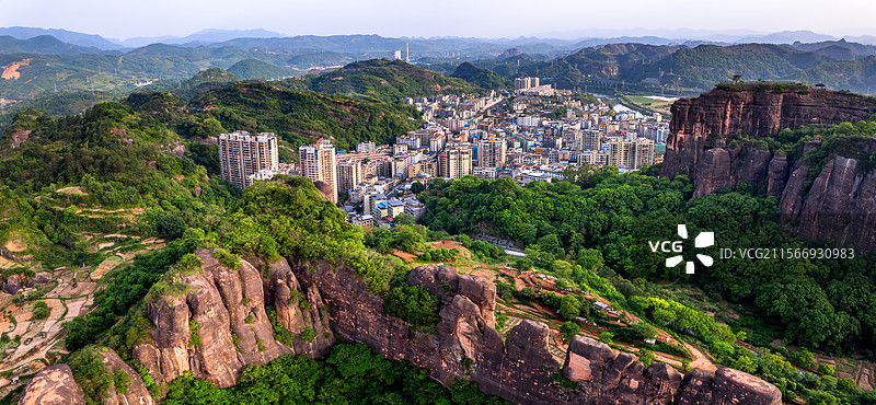 韶关乐昌坪石镇金鸡岭排岗鸟寨丹霞风光图片素材