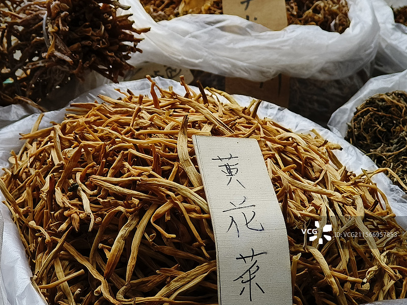 湖南岳阳·张谷英景区·黄花菜图片素材