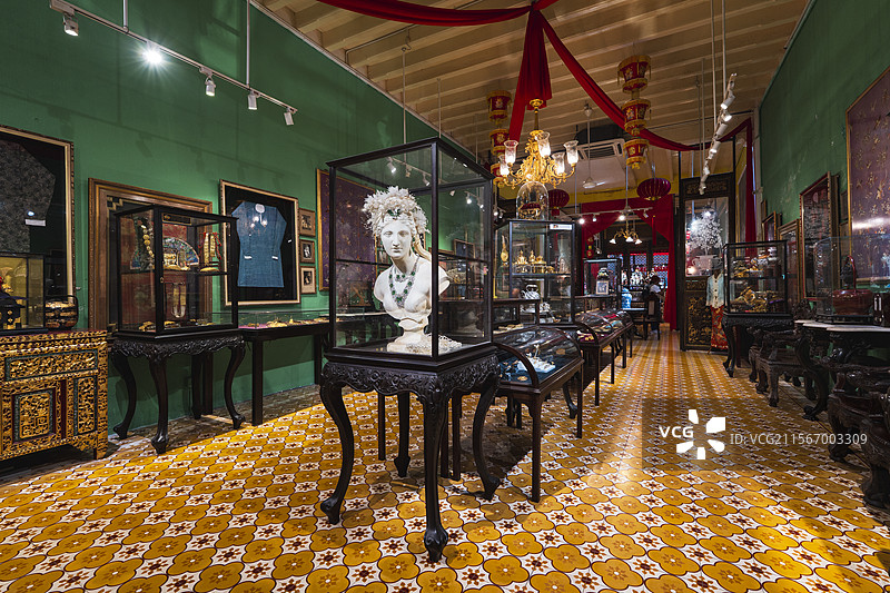 侨生博物馆的饰品展厅图片素材