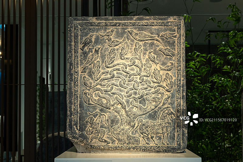 《射雀图》（仿） 东汉 山东省济宁市博物馆（文化中心新馆）“石刻艺术展”图片素材