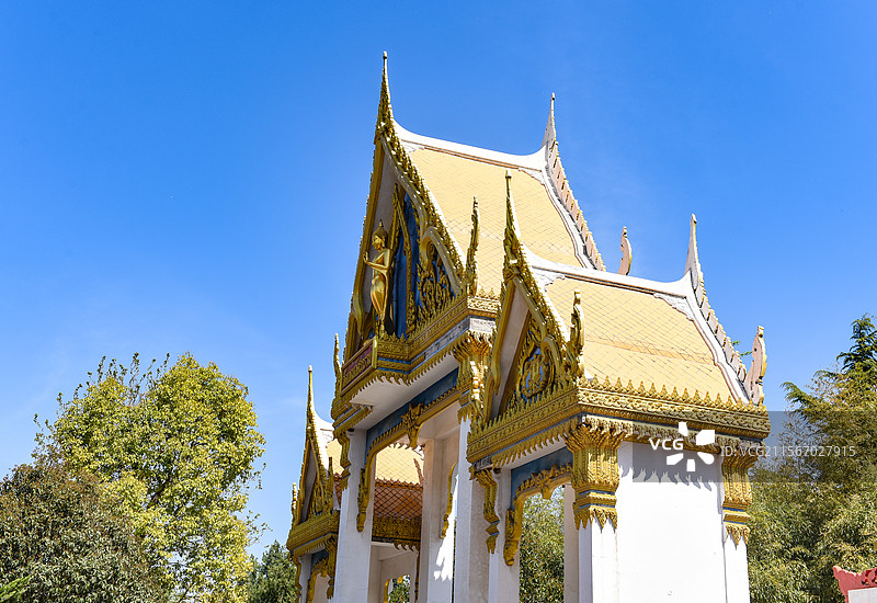 白马寺国际佛殿苑里的泰式佛教宗教建筑群风光图片素材