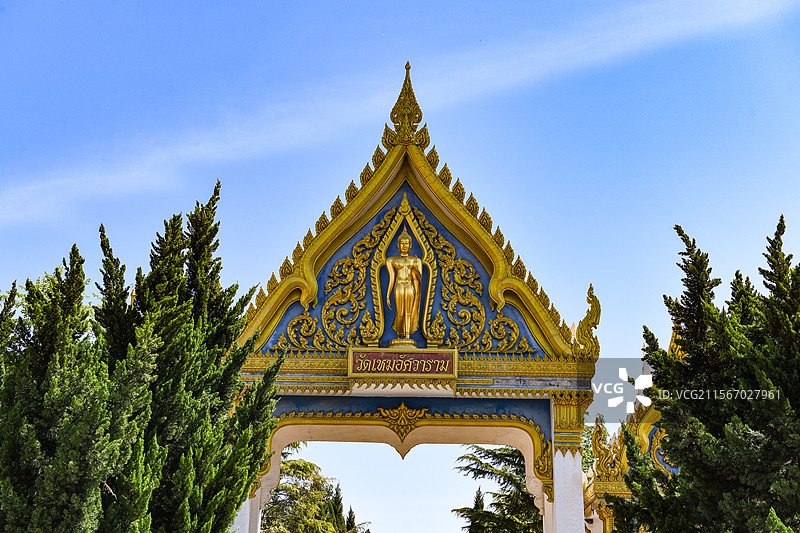白马寺国际佛殿苑里的泰式佛教宗教建筑群风光图片素材