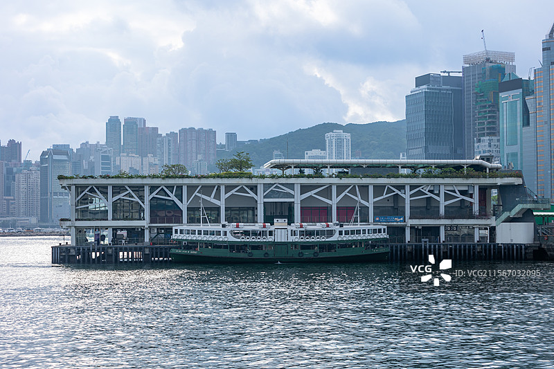 香港湾仔码头：湾仔码头与天星小轮图片素材