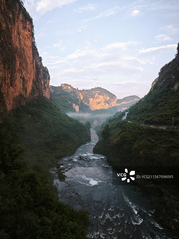 毕节九洞天图片素材