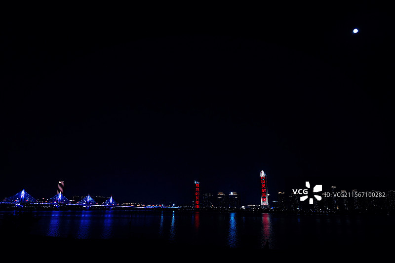 南昌赣江夜景图片素材
