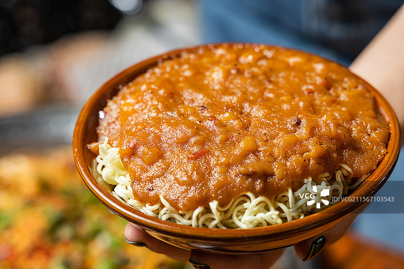 麻辣拌麻辣烫土豆丝土豆泥蔬菜凉拌菜大杂烩蔬菜丰富泡面拌面图片素材