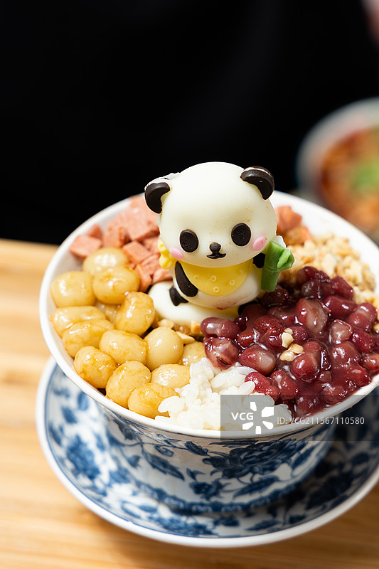 红豆冰西瓜冰红豆西瓜酸奶炒冰刨冰土豆包浆豆腐铁板豆腐椒麻鸡泡菜图片素材