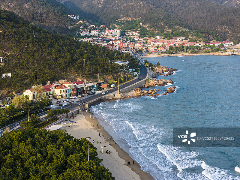 崂山流清河沙滩航拍图片素材