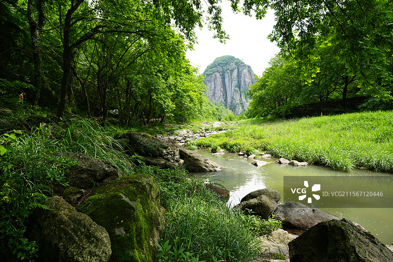 夏天 溯溪 漂流 河滩 瀑布 流水 绍兴 韩妃江图片素材
