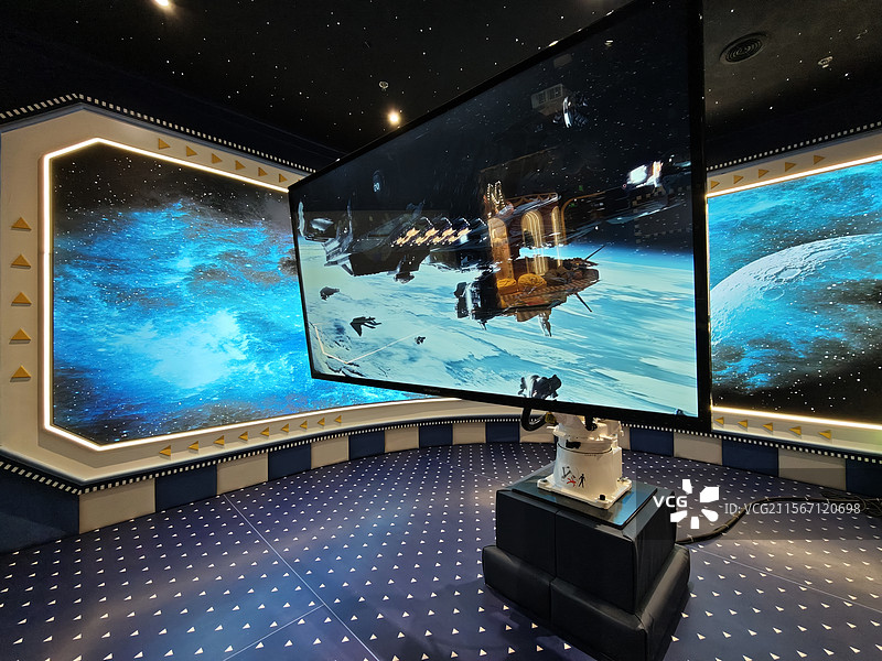 上海科幻空间屏幕上的太空场景图片素材