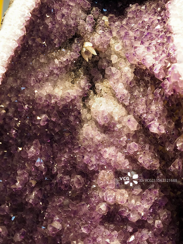 紫水晶洞的神秘世界图片素材