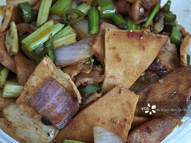 中餐美食-干锅千页豆腐特写图片素材