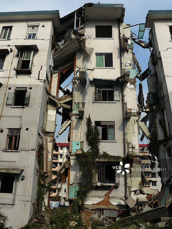 5.12汶川地震东汽生活区遗址图片素材