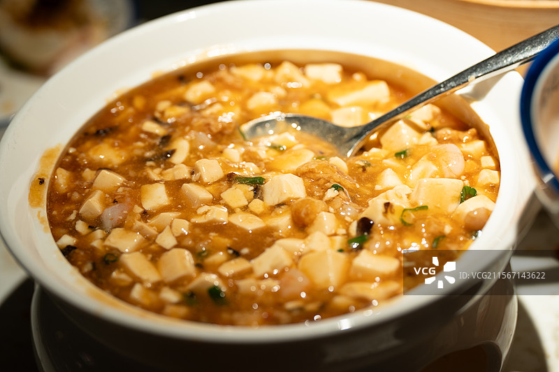 绍兴美食，梅干菜焖肉，酒酿馒头，西施豆腐，黄酒，花雕酒，醉鱼图片素材