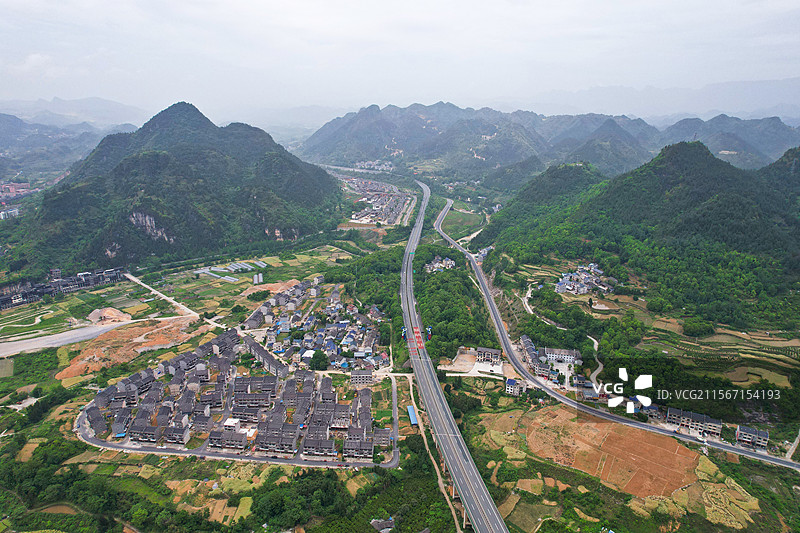 渝湘黔三省交界边城 湖南湘西茶峒古镇与重庆秀山洪安古镇航拍图片素材