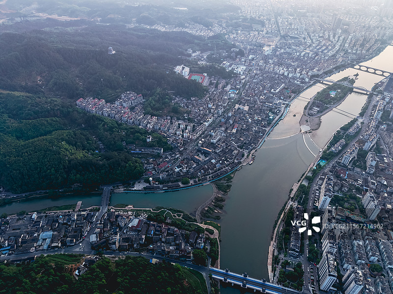 航拍浙江丽水市龙泉市图片素材