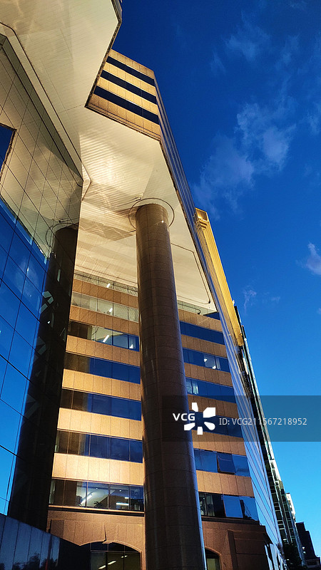 北京夜晚的大厦图片素材