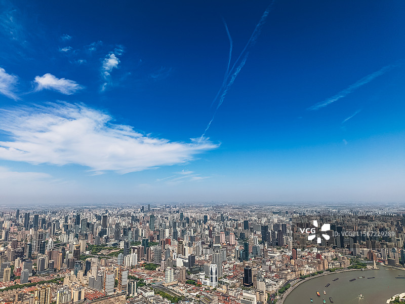 航拍上海黄浦区外滩万国建筑群图片素材