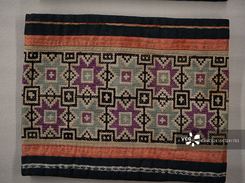 四川大学博物馆藏民国时期挑花袖边图片素材