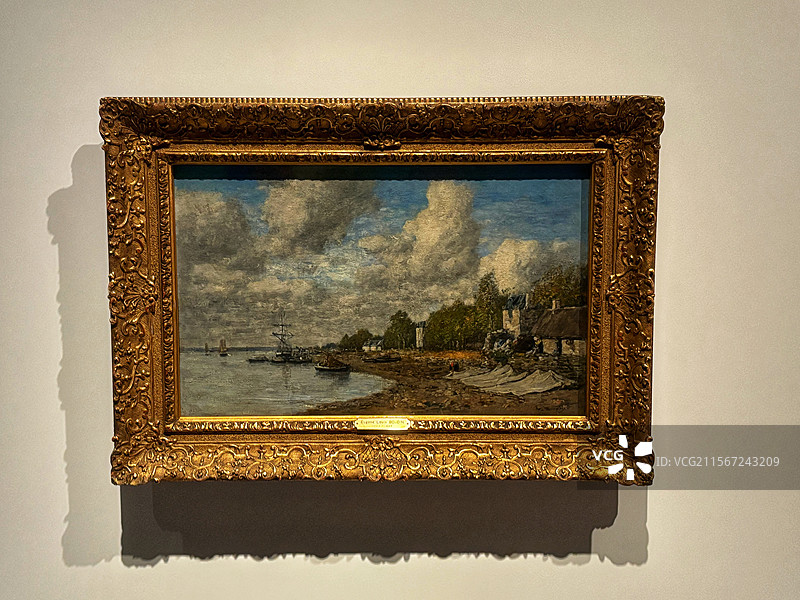 上海博物馆印象派特展（欧仁·布丹经典）—日本pola美术馆藏油画系列/蓝绿海岸·帆船与岩石—艺术研究图片素材