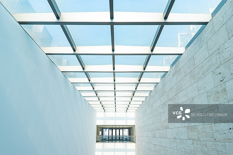 中国都市风光拍摄主题，山东省美术馆济南市美术馆博物馆的玻璃天窗，室内无人白昼图像摄影图片素材