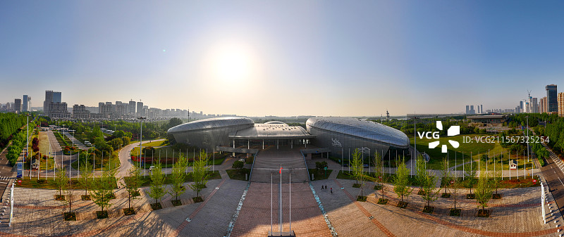 日照市城市风光日照游泳中心图片素材