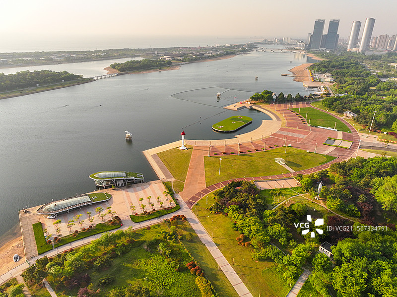 日照市城市风光太阳广场图片素材