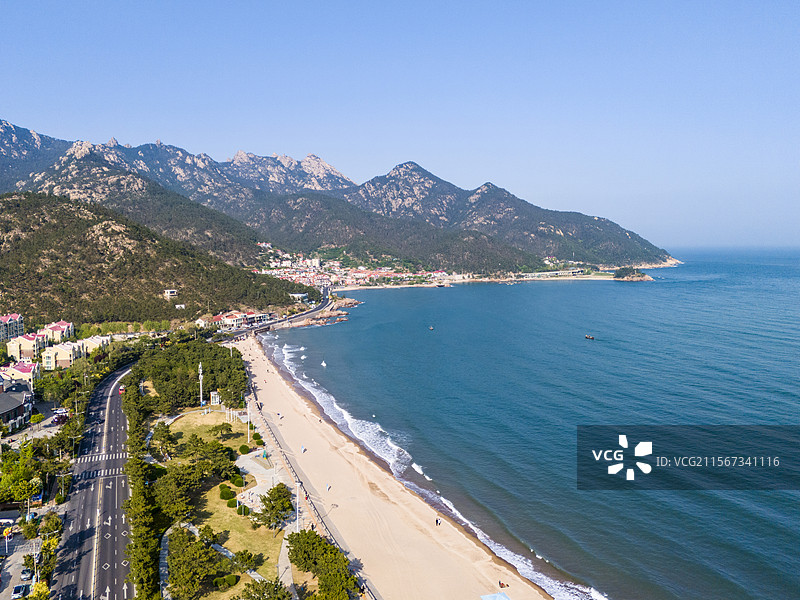 青岛崂山流清河沙滩航拍图片素材