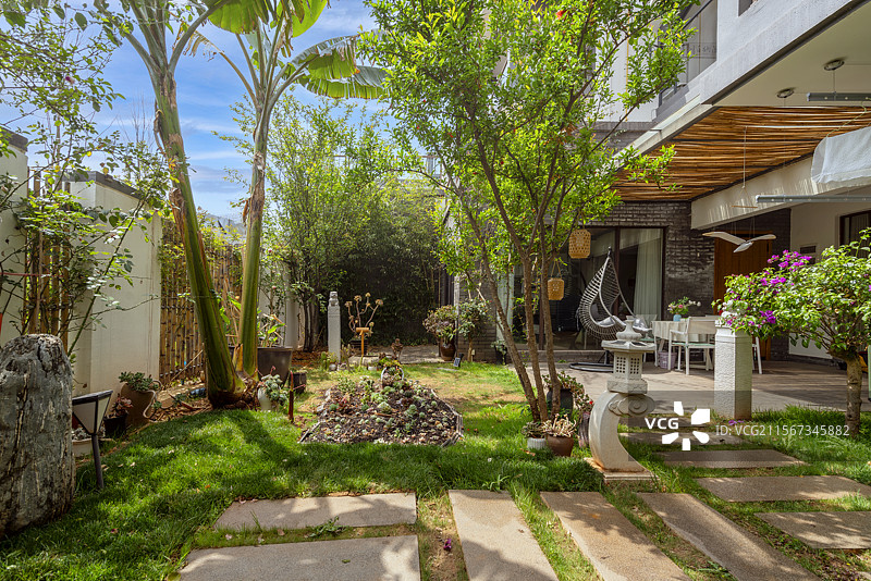 云南大理民宿花园图片素材