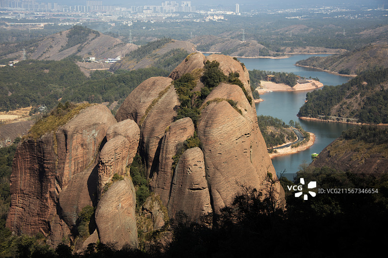 航拍江西弋阳龟峰景区风光图片素材