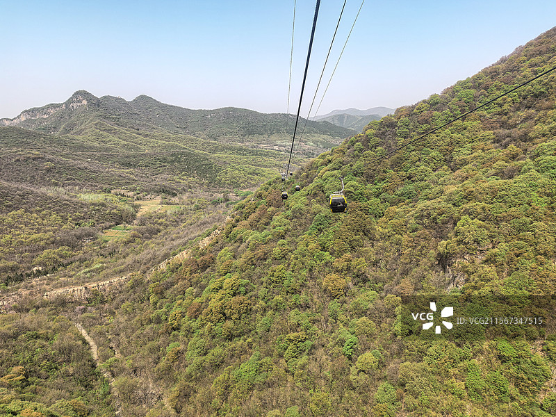 河南嵩山风景区观光缆车风光俯瞰全景图片素材