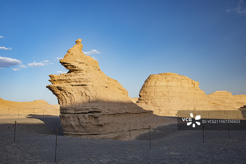 甘肃敦煌雅丹国家地质公园，俗称敦煌雅丹魔鬼城图片素材