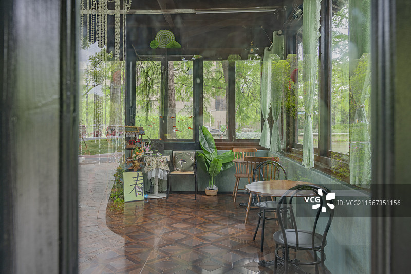 现代风格的咖啡馆图片素材