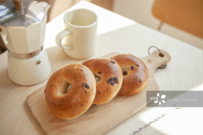贝果，蔓越莓贝果，贝果面包，面包，美食，美味，早餐，甜品，点心，烘培，早点，下午茶，甜点，面包房图片素材