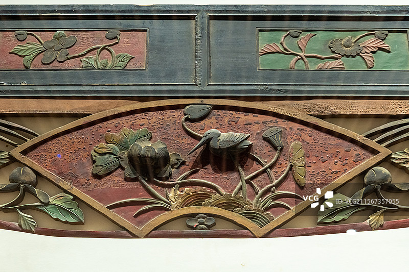 木雕《一路连科（升）》 清中期 山东省济宁市博物馆（文化中心新馆）“一品清廉·廉洁文化艺术展”图片素材