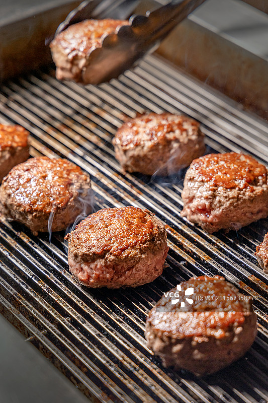 日本大米越光米汉堡肉牛排肉牛排无菌蛋鸡蛋蛋液肉糜肉团肉饼煎牛肉烤肉汉堡肉铁板牛肉牛肉饭芝士汉堡车打芝图片素材