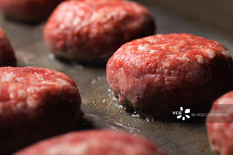 日本大米越光米汉堡肉牛排肉牛排无菌蛋鸡蛋蛋液肉糜肉团肉饼煎牛肉烤肉汉堡肉铁板牛肉牛肉饭芝士汉堡车打芝图片素材