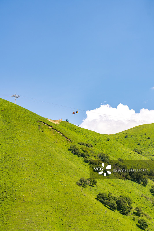 新疆那拉提草原夏季风景图片素材