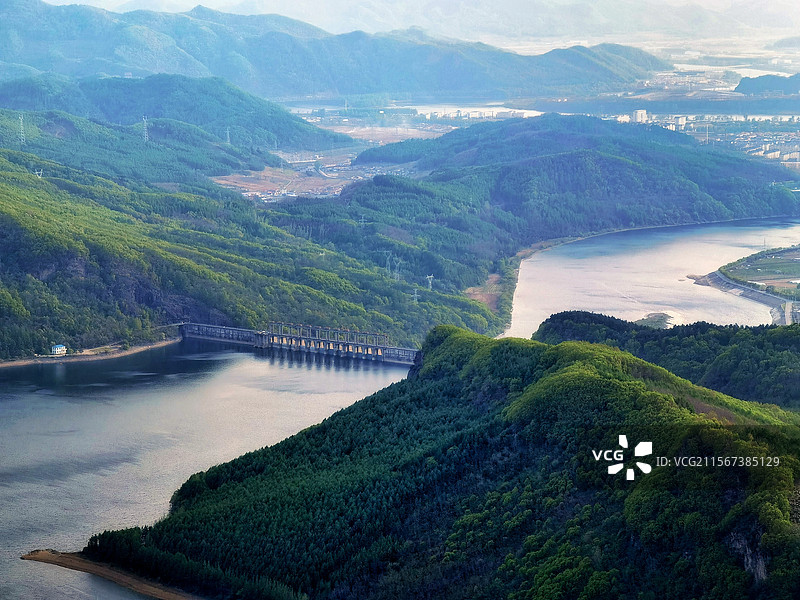 《风光独好》，山峦叠翠，风光独好！（摄于辽宁省本溪市桓仁县五女山）图片素材