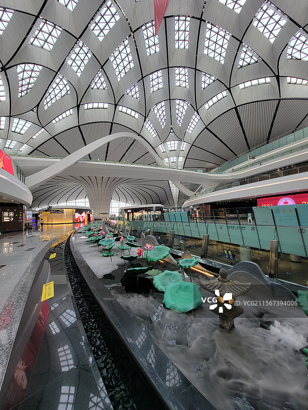 北京大兴国际机场航站楼内景观图片素材
