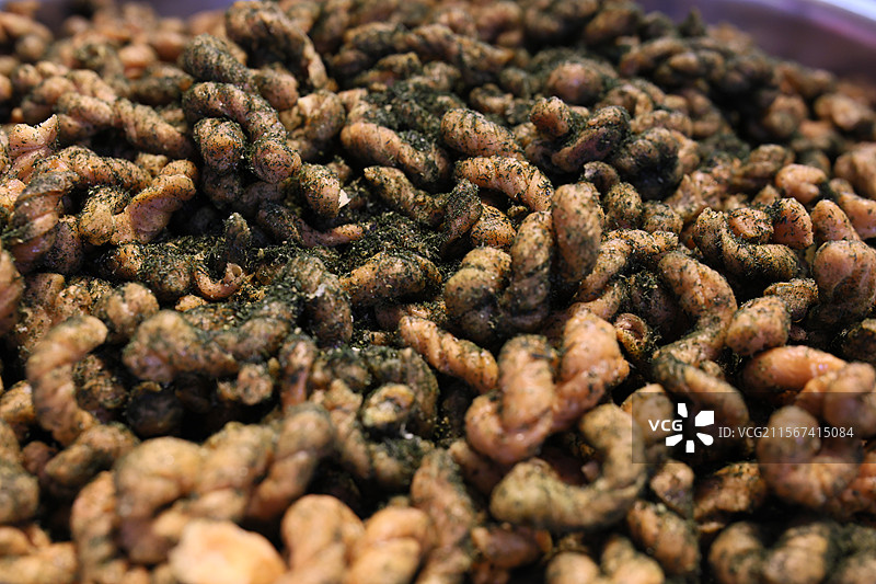 上海老街传统民间食品小吃烧烤烧饼零食特写图片素材