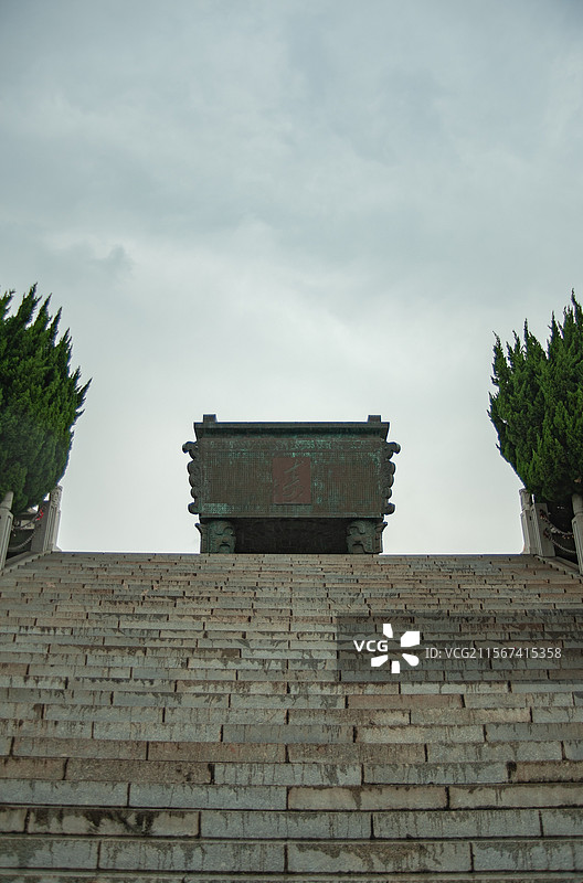 南岳万寿大鼎图片素材