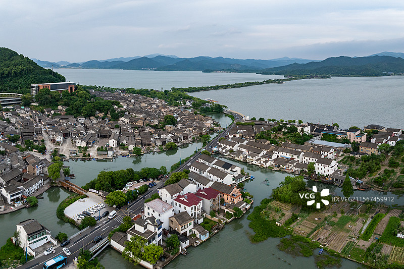 浙江宁波东钱湖建设村陶麓街区航拍图片素材