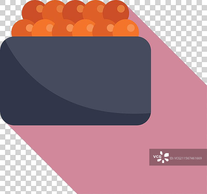 三文鱼子军舰卷寿司被端上来图片素材