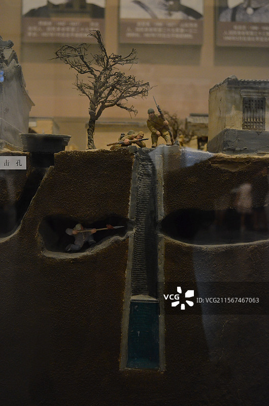 中国首都北京中国国家博物馆，历史文化抗日战争拍摄主题，一个地道战模型，室内无人图像摄影图片素材