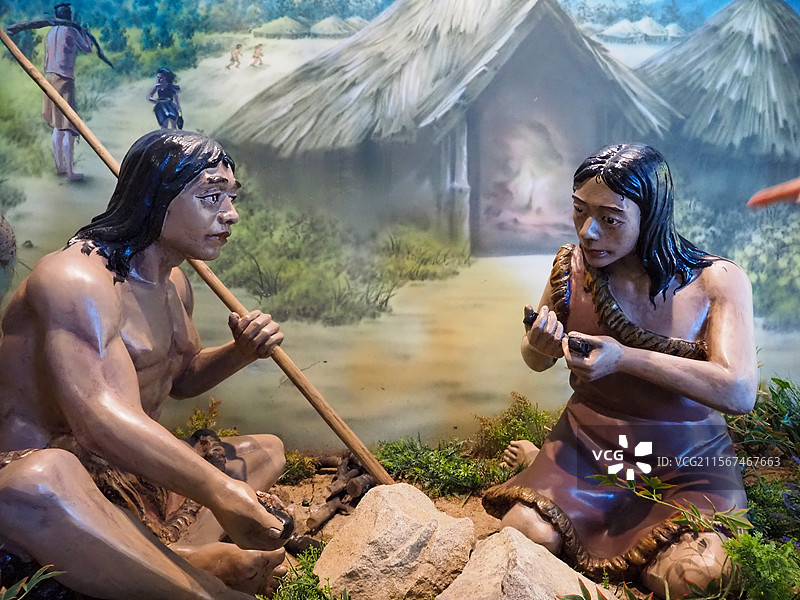 原始部落的生活场景图片素材